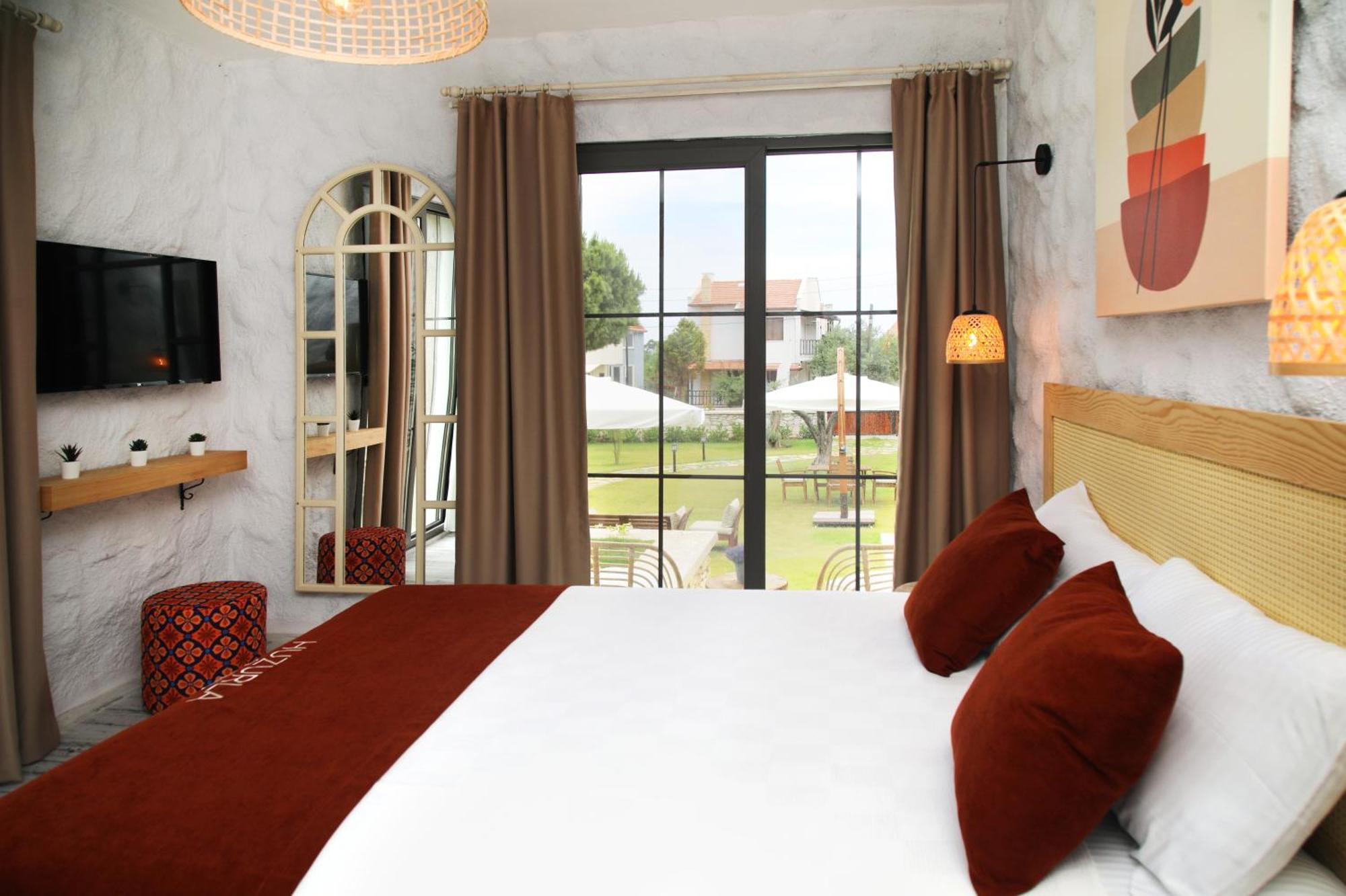 Huzurla Otel イズミル エクステリア 写真